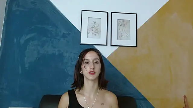 Snapshot of Ambar_Roux_ chatting on 4, 1, 2025 Ambar Roux  online show from 4, 1, 2025
