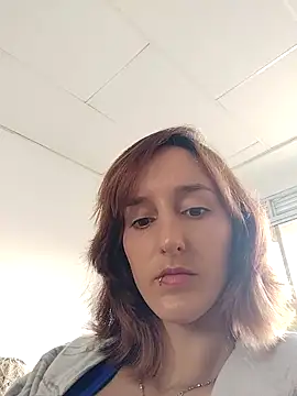 Ambar Roux  online show from 3, 11, 2025