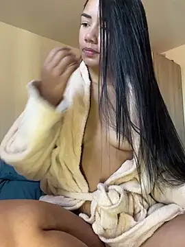 Snapshot of _Luana chatting on 9, 12, 2024  Luana online show from 9, 12, 2024