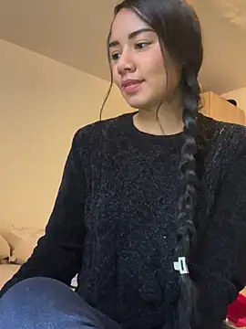 Snapshot of _Luana chatting on 27, 12, 2024  Luana online show from 27, 12, 2024