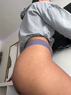 Snapshot of _Luana chatting on 14, 1, 2025  Luana online show from 14, 1, 2025