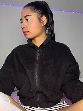 Snapshot of _Luana chatting on 17, 1, 2025  Luana online show from 17, 1, 2025