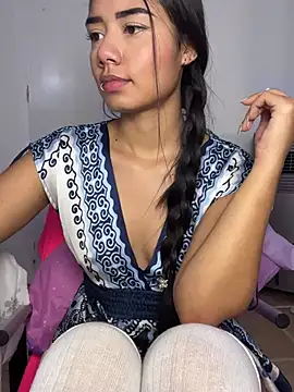 Snapshot of _Luana chatting on 30, 1, 2025  Luana online show from 30, 1, 2025