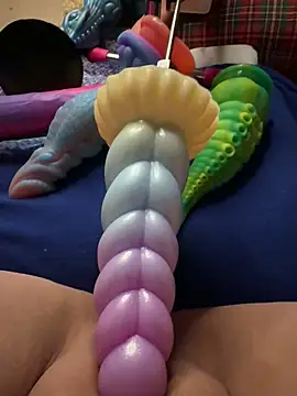 luisa1 online show from 1, 3, 2025