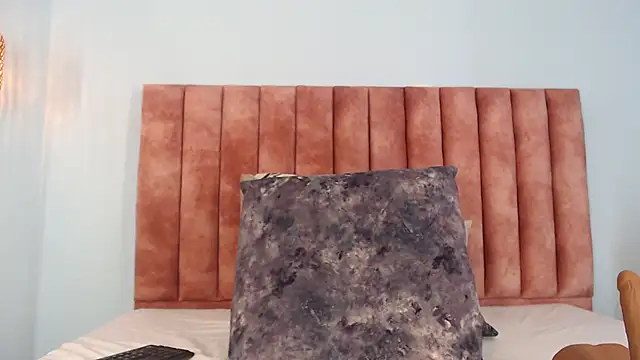 violeta leon online show from 20, 2, 2026