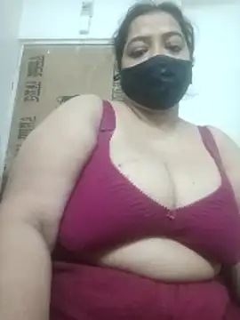 Snapshot of zeepe19 chatting on 5, 6, 2026 zeepe19 online show from 5, 6, 2026