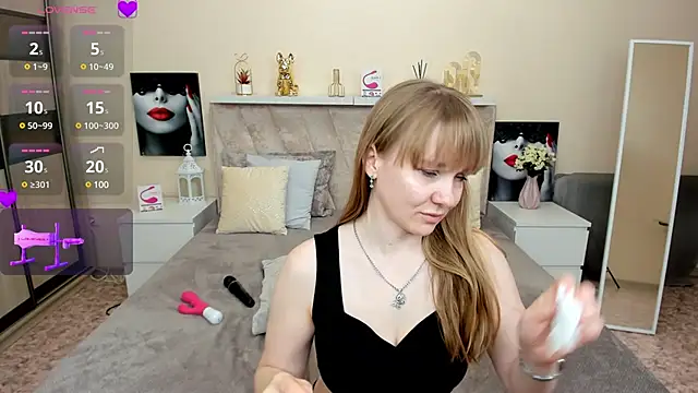 KattyPeachX online show from 17, 3, 2025