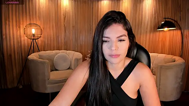 Snapshot of ValeriaRoldanX chatting on 30, 9, 2025 ValeriaRoldanX online show from 30, 9, 2025