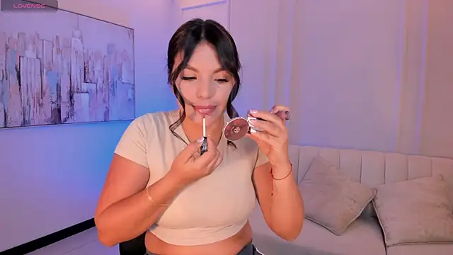 Snapshot of ValeriaRoldanX chatting on 6, 5, 2026 ValeriaRoldanX online show from 6, 5, 2026