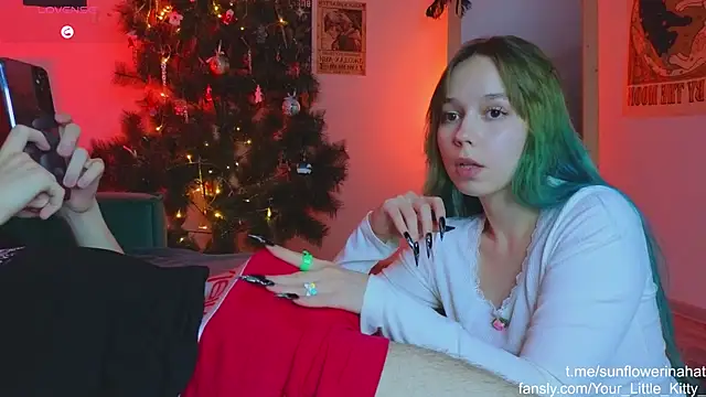 Snapshot of 812sunflowerinahat chatting on 29, 12, 2024 812sunflowerinahat online show from 29, 12, 2024