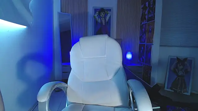 kittyhouse hs online show from 2, 12, 2025