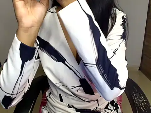 Snapshot of CUTE_princess_143 chatting on 19, 1, 2026 CUTE princess 143 online show from 19, 1, 2026