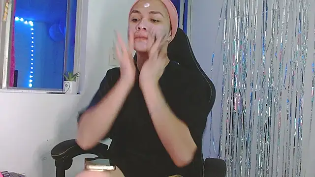 giuliana andrade online show from 4, 3, 2026