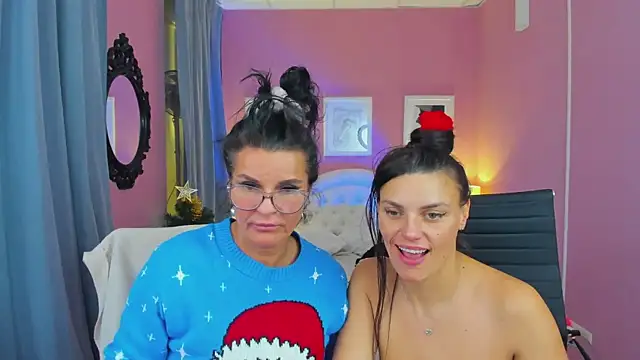 EricaAndPenelopa online show from 15, 12, 2024