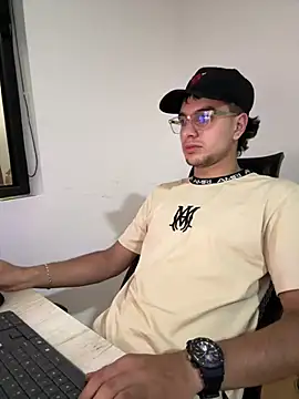 Amadeo Wild online show from 11, 1, 2025