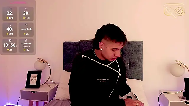 Amadeo Wild online show from 28, 1, 2025