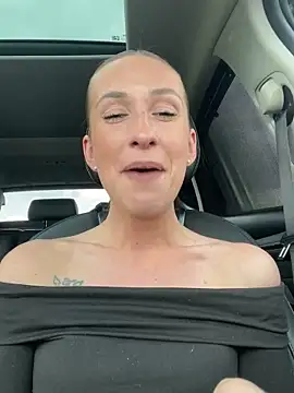 lola tentatiion online show from 14, 3, 2025