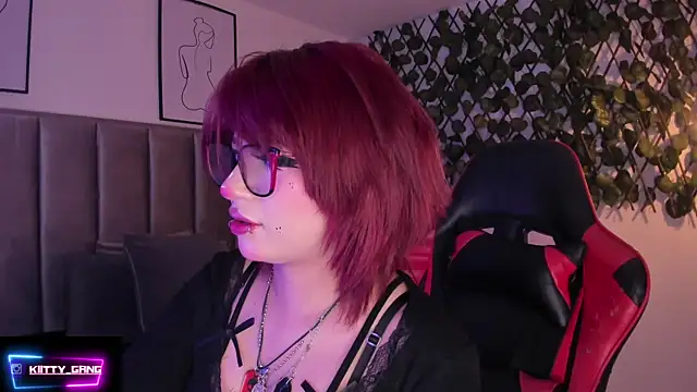 Kitty Gang online show from 20, 9, 2025