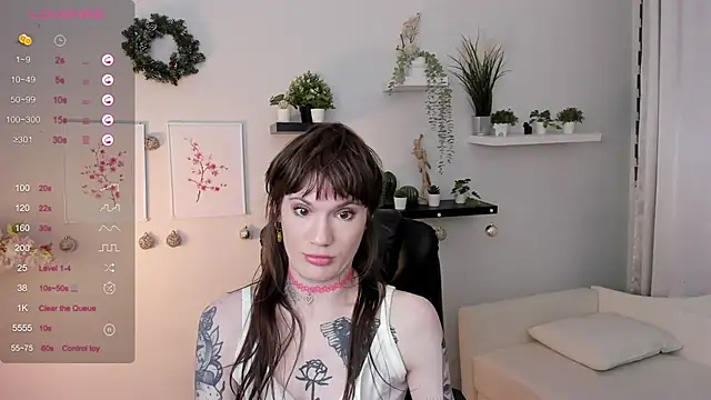 Snapshot of Fog_Foggy_Love chatting on 9, 1, 2025 Fog Foggy Love online show from 9, 1, 2025