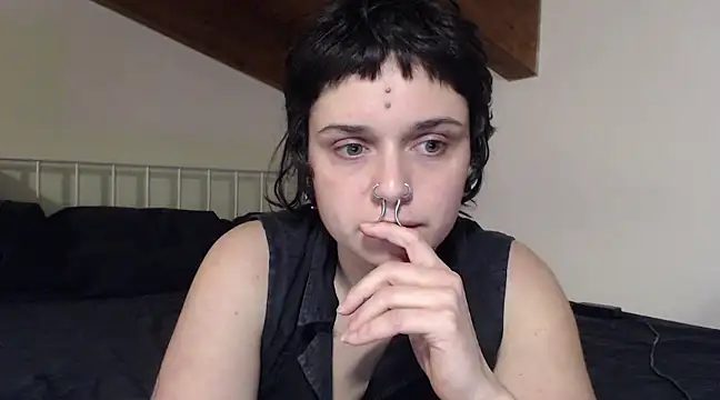 Snapshot of kinkyspirali chatting on 24, 12, 2024 kinkyspirali online show from 24, 12, 2024