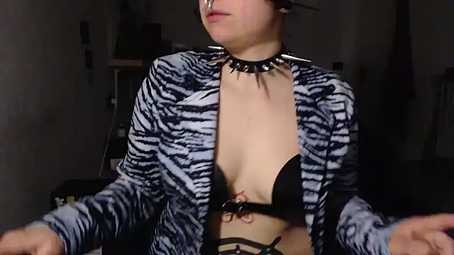Snapshot of kinkyspirali chatting on 9, 3, 2025 kinkyspirali online show from 9, 3, 2025
