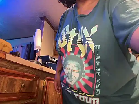 TheeGoddessAset online show from 7, 3, 2025