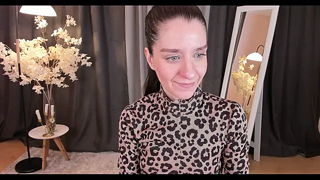 helentasty online show from 19, 2, 2025