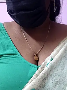 mallu-sumi online show from 8, 3, 2026