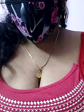 Snapshot of mallu-sumi chatting on 25, 4, 2026 mallu-sumi online show from 25, 4, 2026