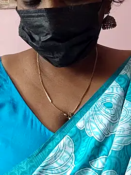 Snapshot of mallu-sumi chatting on 27, 4, 2026 mallu-sumi online show from 27, 4, 2026