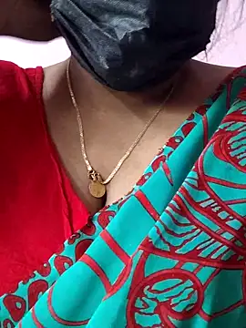 Snapshot of mallu-sumi chatting on 30, 4, 2026 mallu-sumi online show from 30, 4, 2026