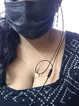 Snapshot of mallu-sumi chatting on 30, 4, 2026 mallu-sumi online show from 30, 4, 2026