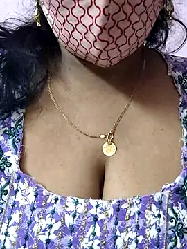 Snapshot of mallu-sumi chatting on 23, 5, 2026 mallu-sumi online show from 23, 5, 2026