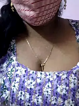 Snapshot of mallu-sumi chatting on 24, 5, 2026 mallu-sumi online show from 24, 5, 2026