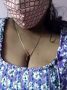 Snapshot of mallu-sumi chatting on 1, 7, 2026 mallu-sumi online show from 1, 7, 2026