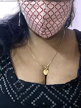 Snapshot of mallu-sumi chatting on 5, 7, 2026 mallu-sumi online show from 5, 7, 2026