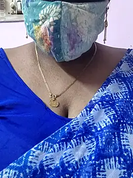 Snapshot of mallu-sumi chatting on 14, 7, 2026 mallu-sumi online show from 14, 7, 2026