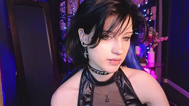 Snapshot of dark_vamp_ chatting on 10, 2, 2025 dark vamp online show from 10, 2, 2025