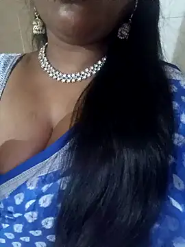 Snapshot of honey-sexy chatting on 12, 1, 2025 honey-sexy online show from 12, 1, 2025