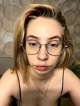 Kitty Katrine online show from 31, 10, 2025