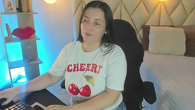 angelswets online show from 19, 5, 2026