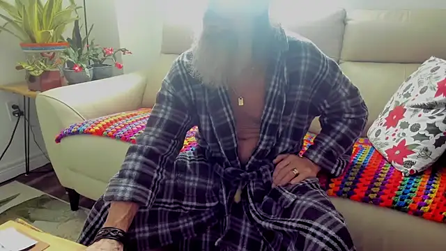 mindphu k online show from 5, 12, 2025