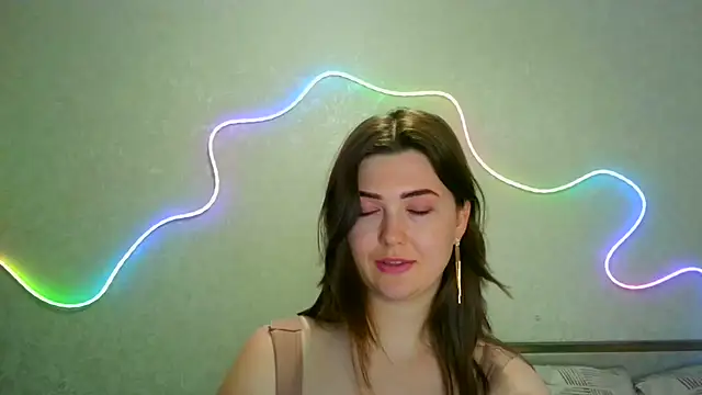 Snapshot of SeductiveTati chatting on 17, 7, 2026 SeductiveTati online show from 17, 7, 2026