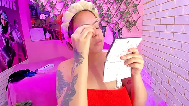 Snapshot of marcellaa303av chatting on 9, 4, 2026 marcellaa303av online show from 9, 4, 2026