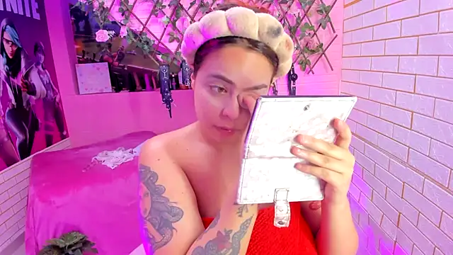 Snapshot of marcellaa303av chatting on 15, 4, 2026 marcellaa303av online show from 15, 4, 2026