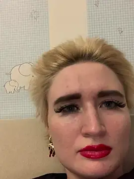 Charlotteeroseee online show from 10, 2, 2025