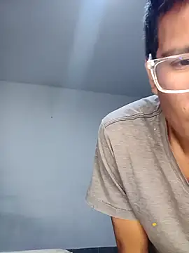 PequeArely online show from 11, 1, 2025