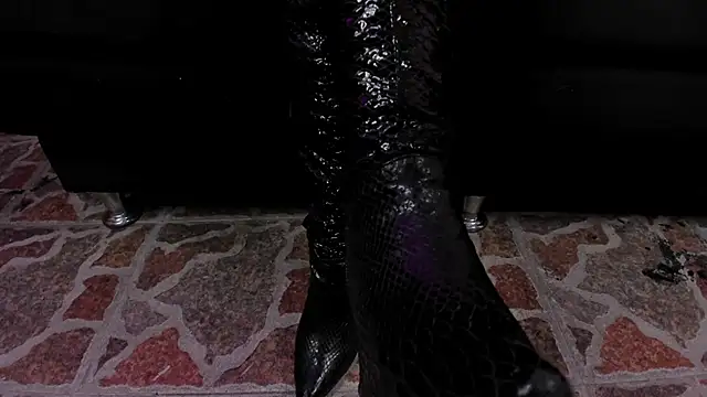 lilith-deveraux online show from 26, 2, 2025