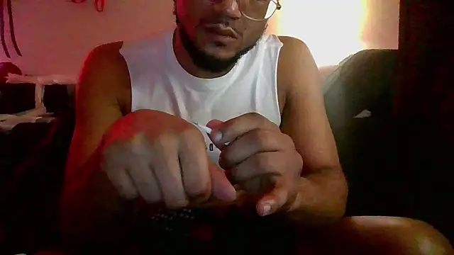 Snapshot of KySir1990 chatting on 22, 9, 2025 KySir1990 online show from 22, 9, 2025