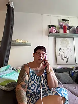 Snapshot of SunshineLexi chatting on 9, 7, 2026 SunshineLexi online show from 9, 7, 2026